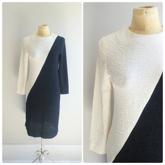 Dresses & Skirts - Vintage 1980s Black and White Colorblock Dress Midi Scrunchy Textured Ribbed